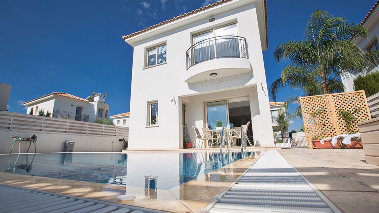 Photo of Outdoor in Pernera