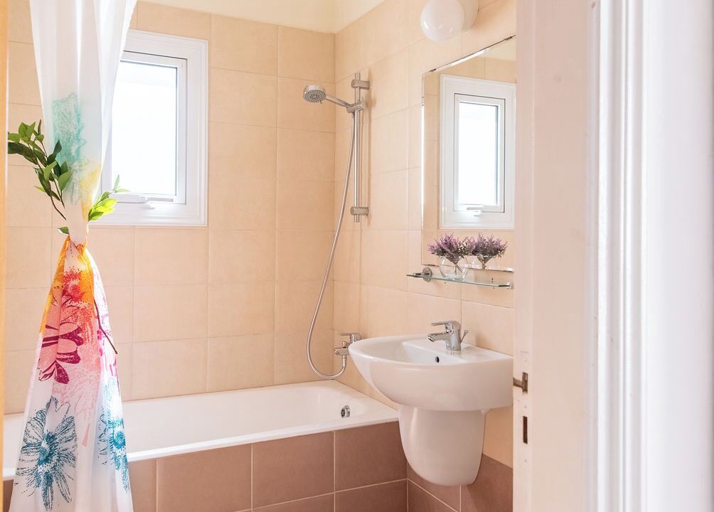 Photo of Bathroom in Pernera
