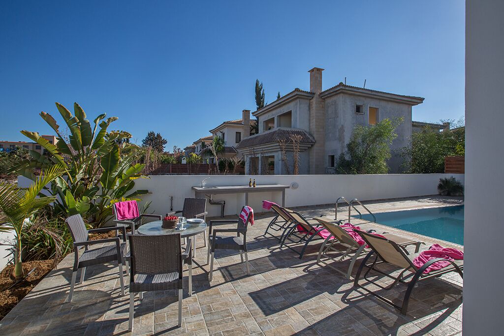 Photo of Outdoor in Kapparis