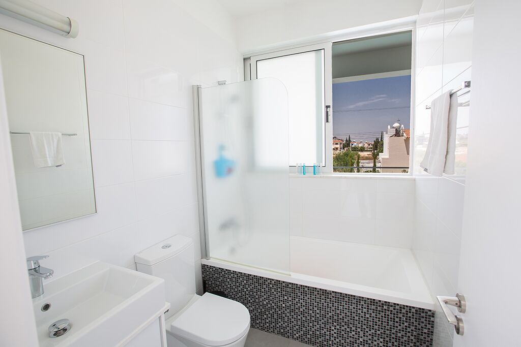 Photo of Bathroom in Protaras