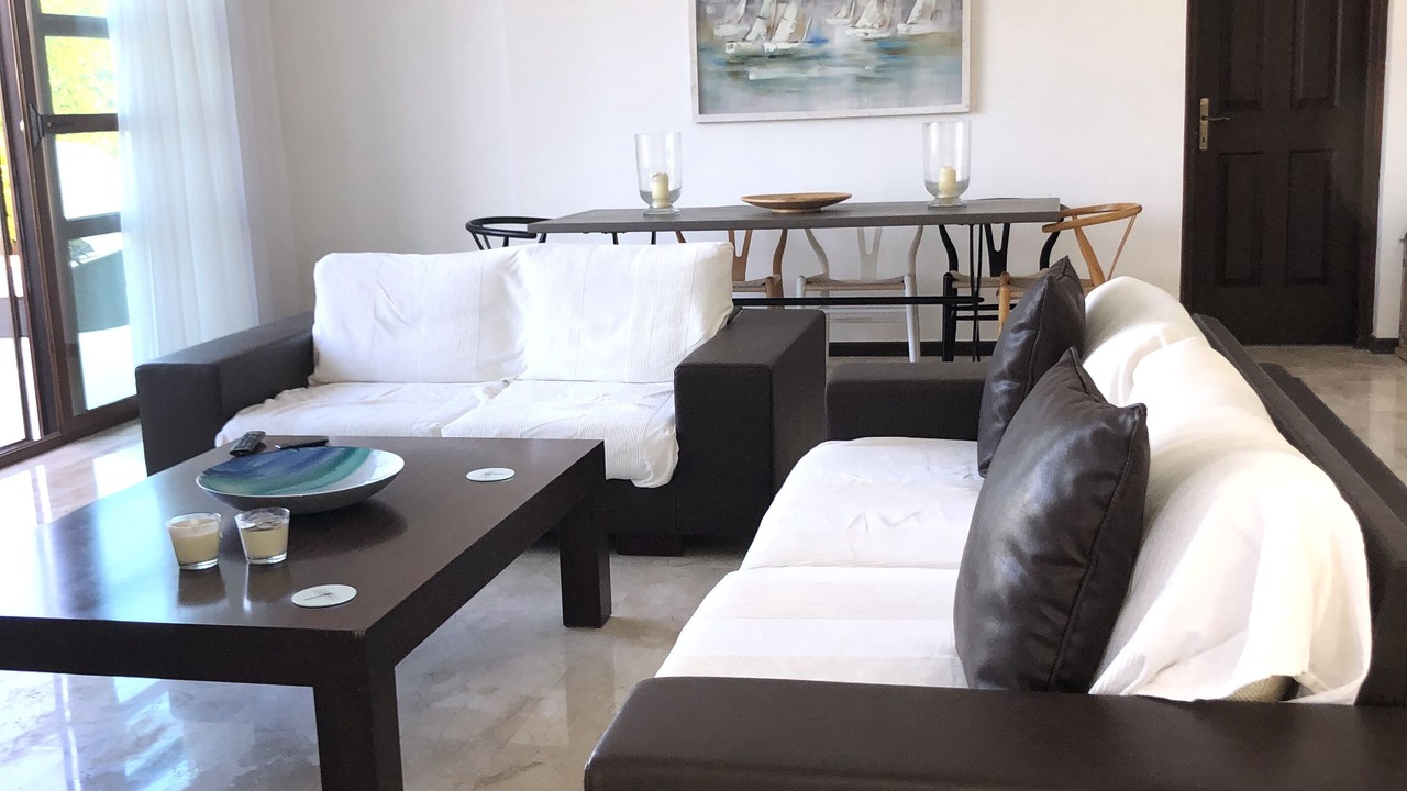 Photo of Livingroom in Kyrenia District
