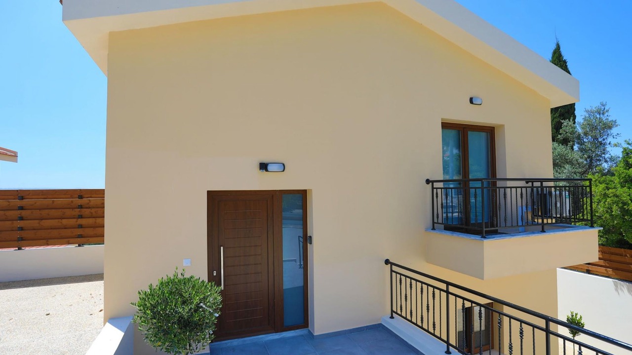 Photo of Outdoor in Meladeia