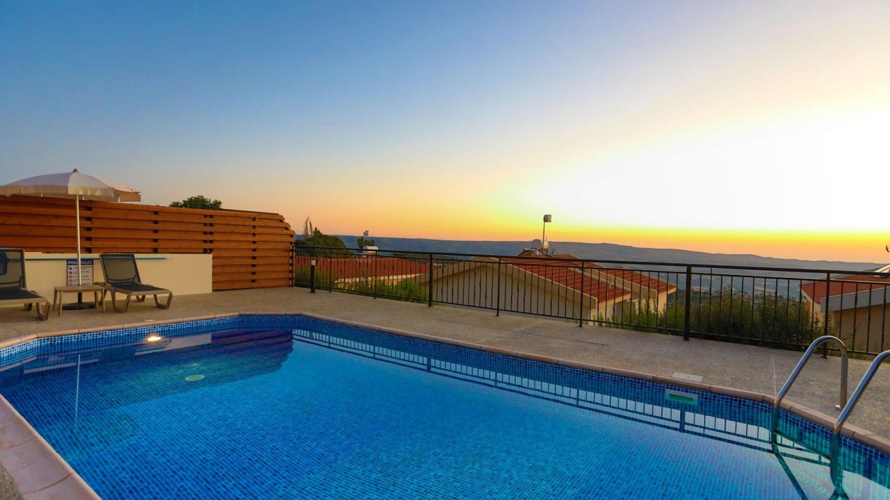 Photo of Outdoor in Meladeia