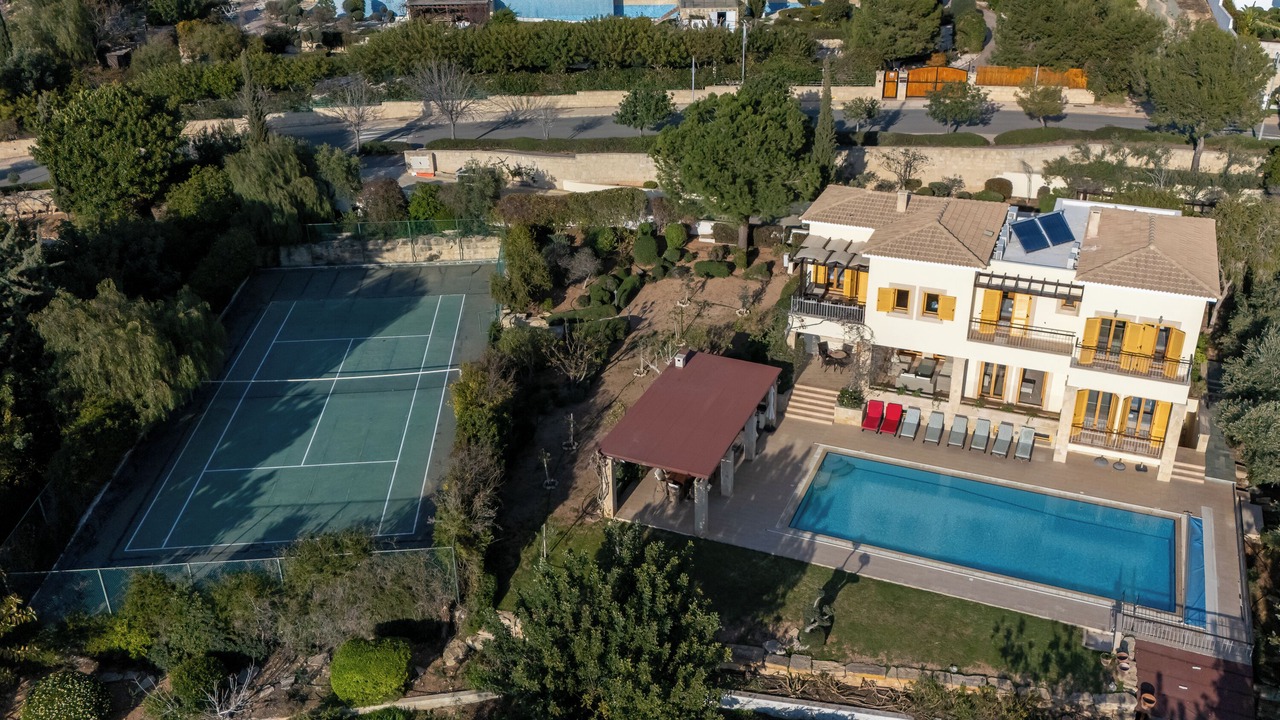 Photo of Others in Aphrodite Hills