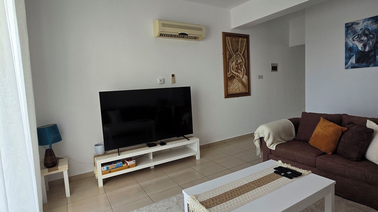 Photo of Livingroom in Peyia Town