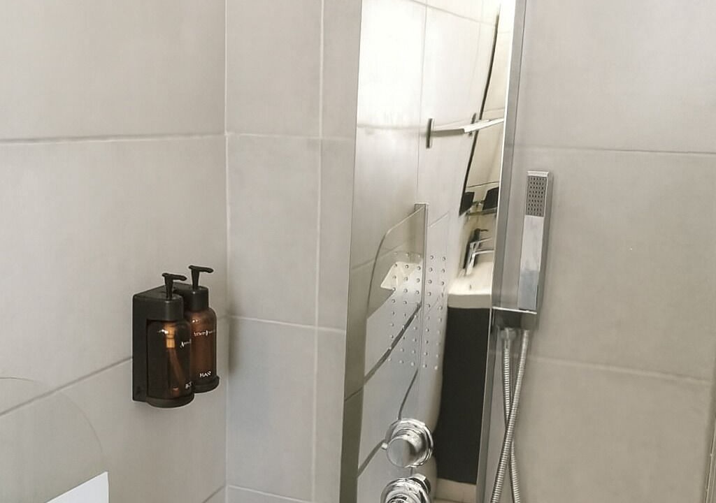 Photo of Bathroom in Lykabittos