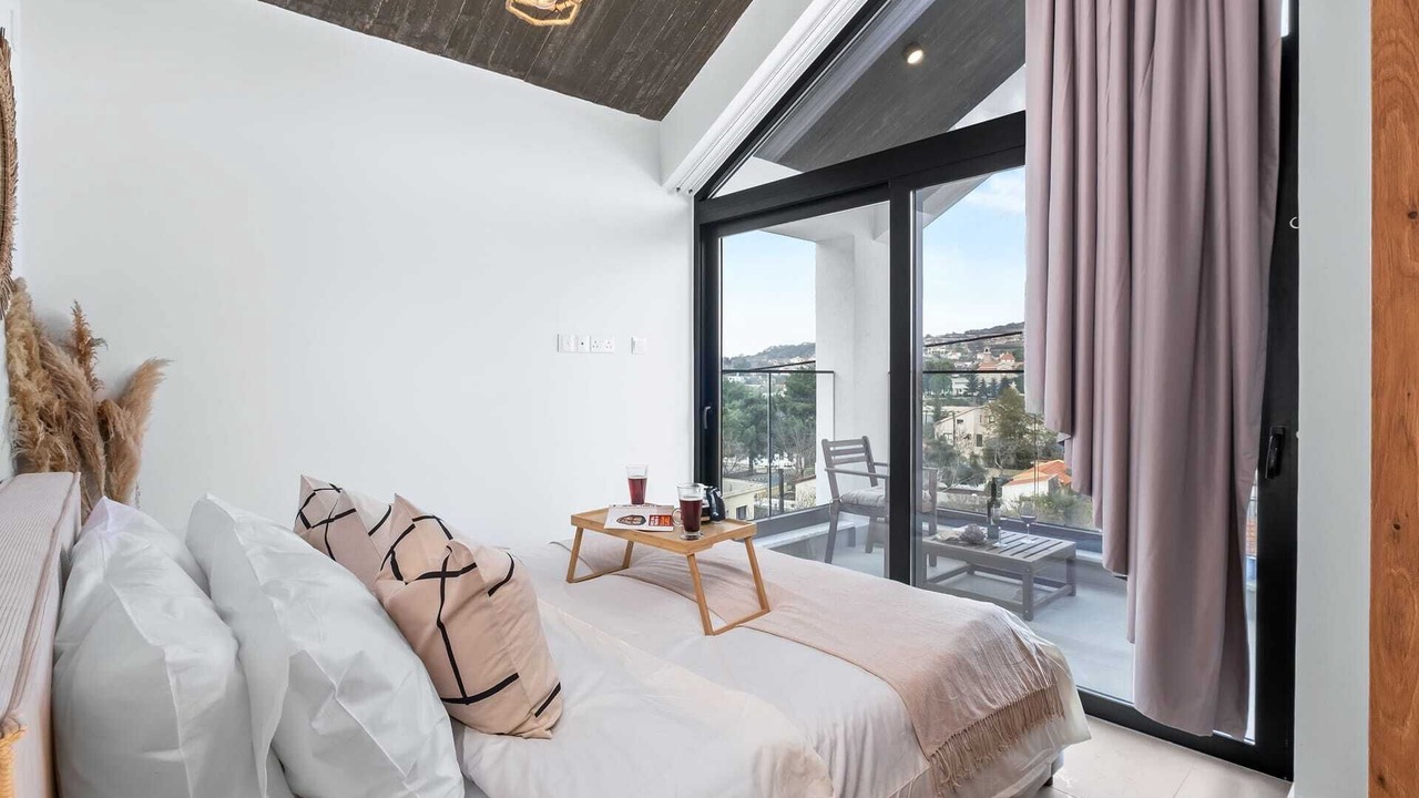 Photo of Bedroom in Vasa Koilaniou