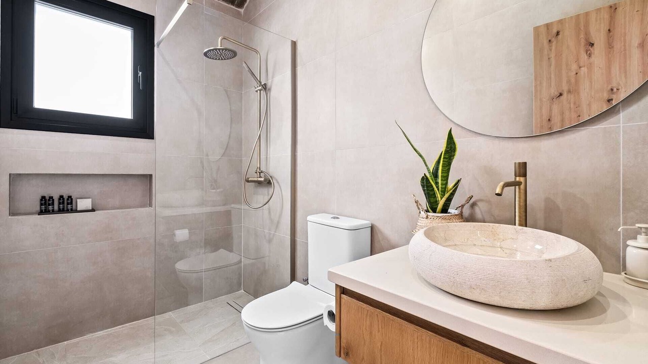 Photo of Bathroom in Vasa Koilaniou