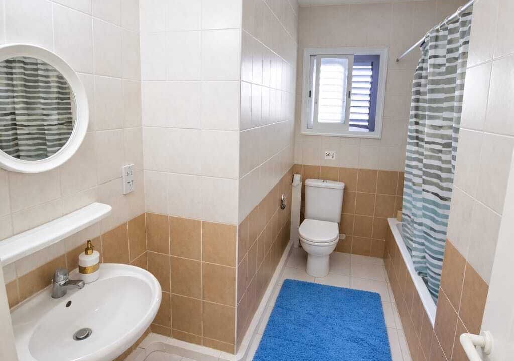 Photo of Bathroom in Universal
