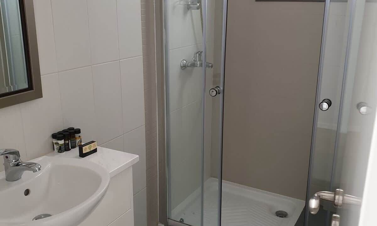 Photo of Bathroom in Mazotos