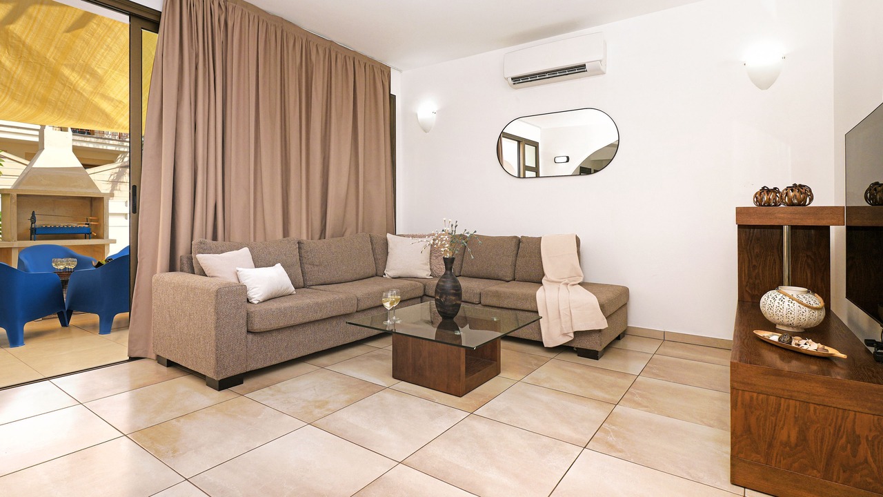 Photo of Livingroom in Ayia Thekla