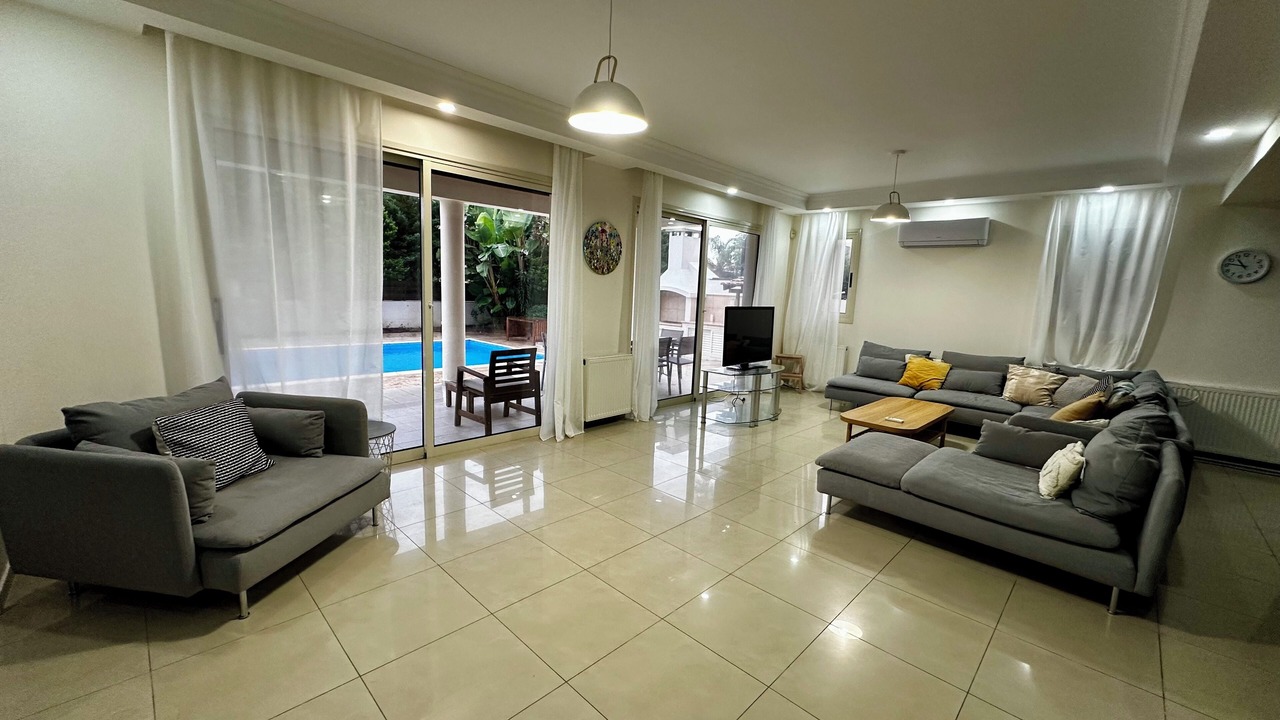 Photo of Livingroom in Pyla