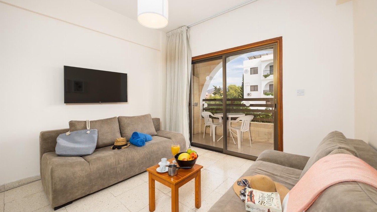 Photo of Livingroom in Polis