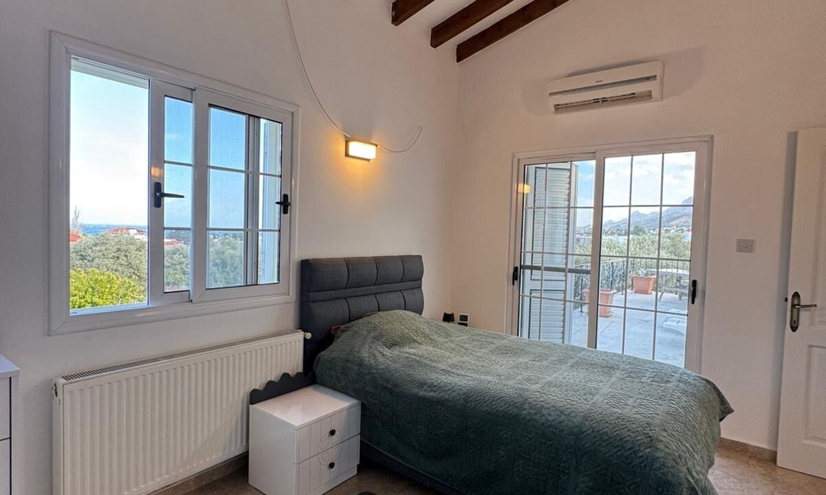 Photo of Bedroom in Karavas