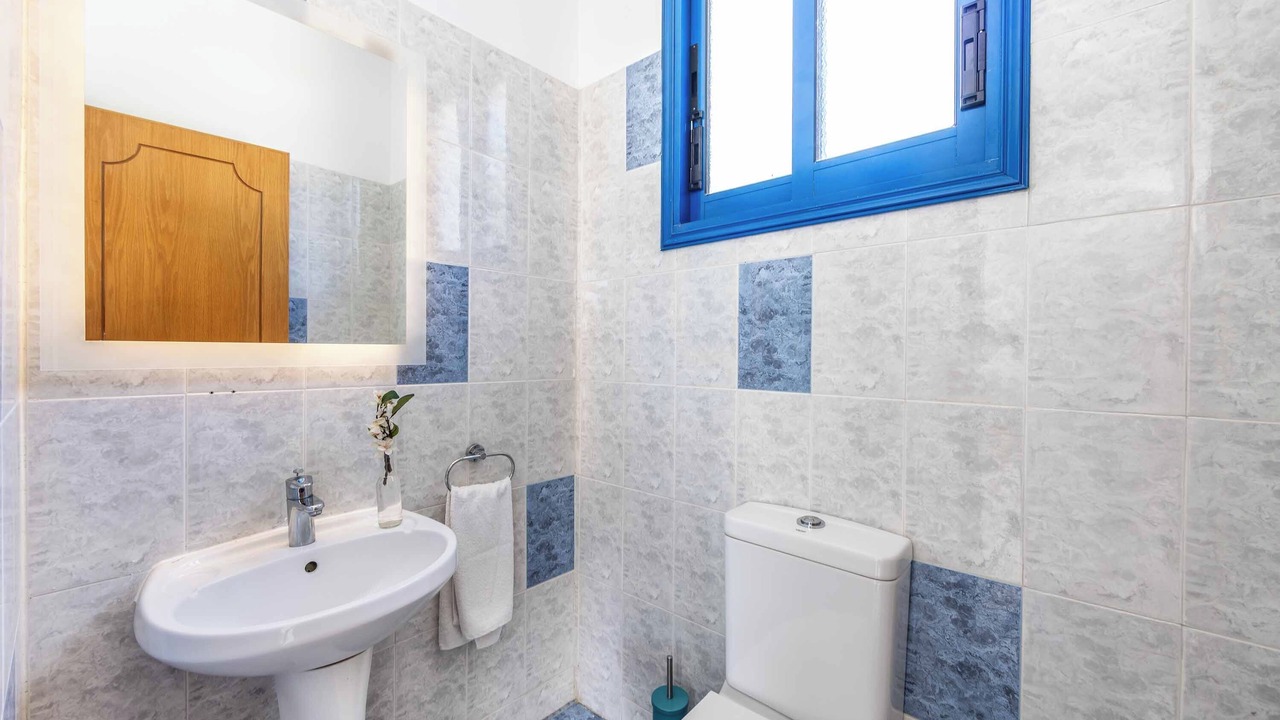 Photo of Bathroom in Argaka
