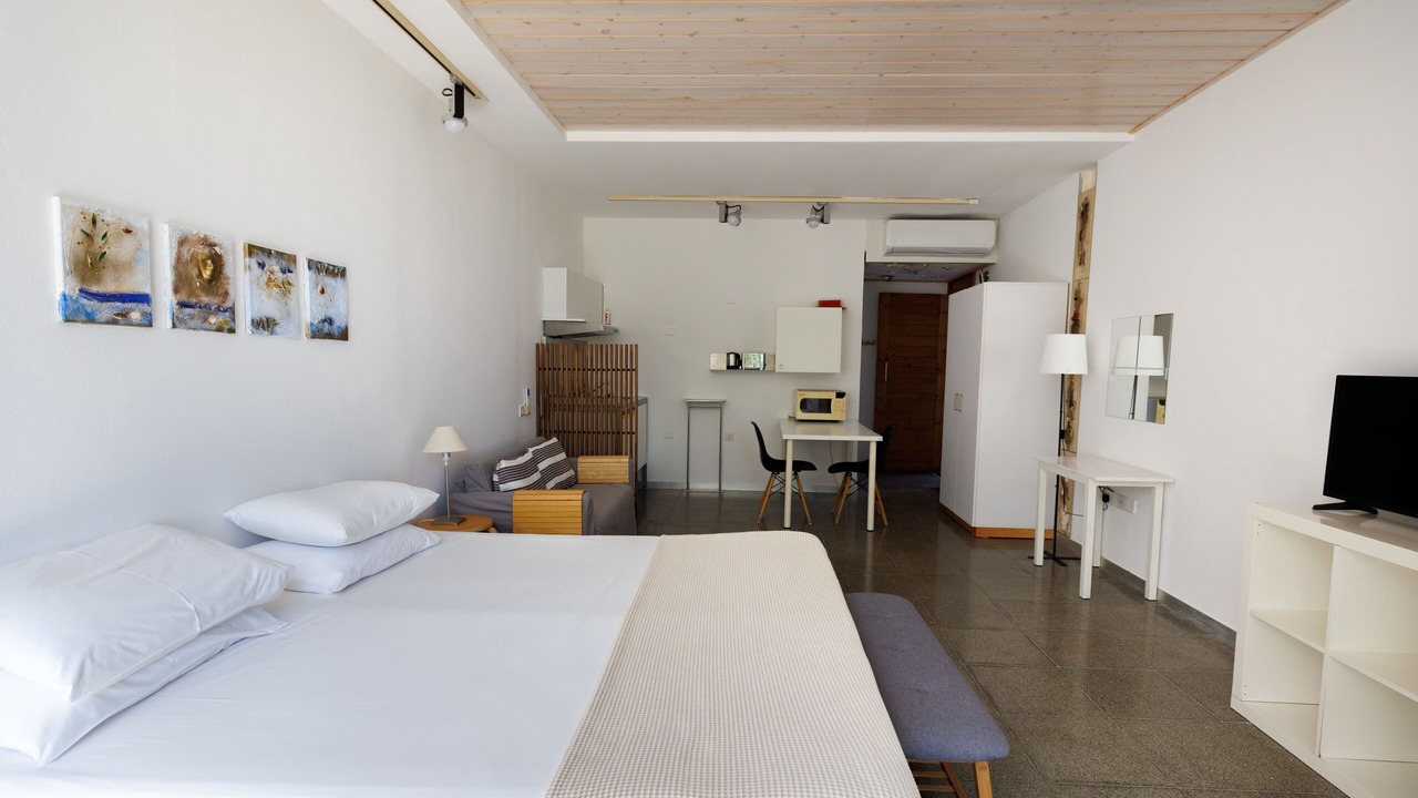 Photo of Bedroom in Pentakomo