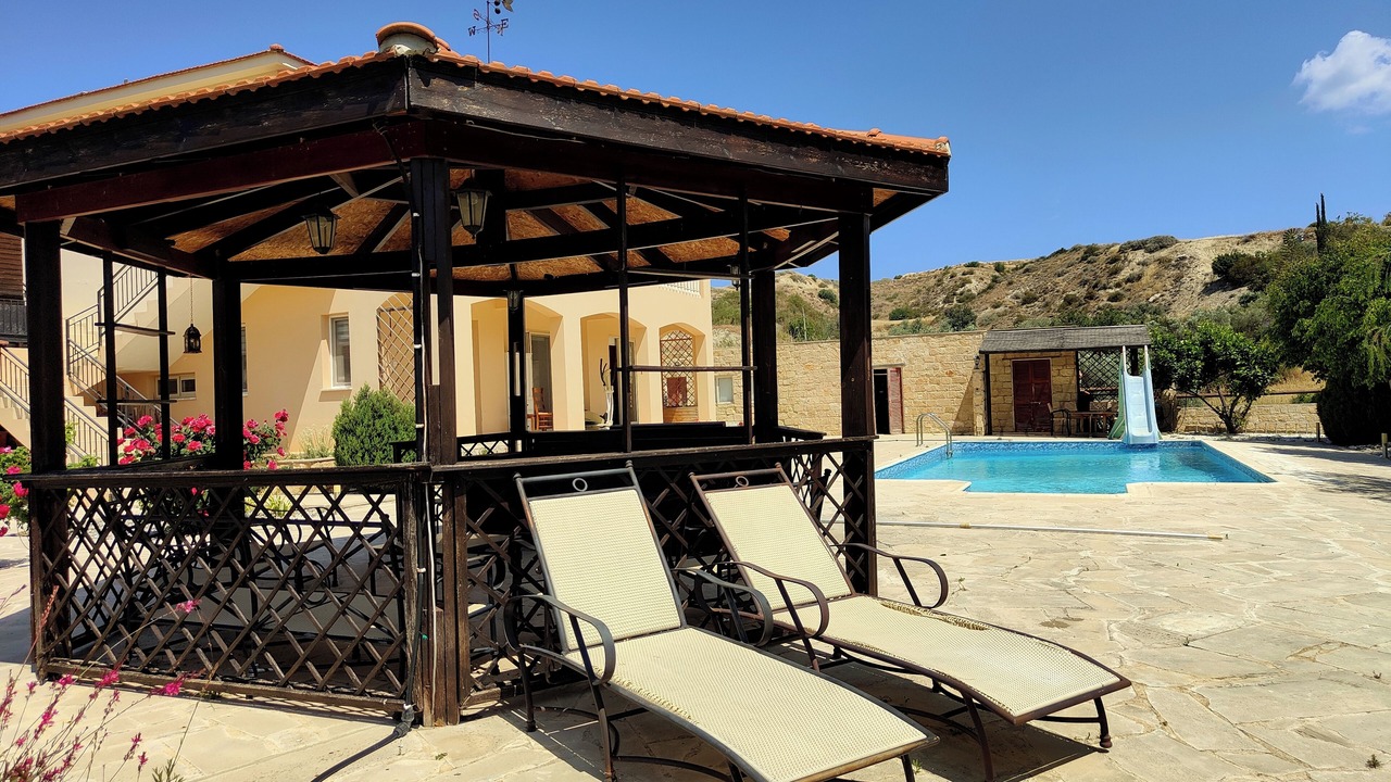 Photo of Outdoor in Pano Arodhes