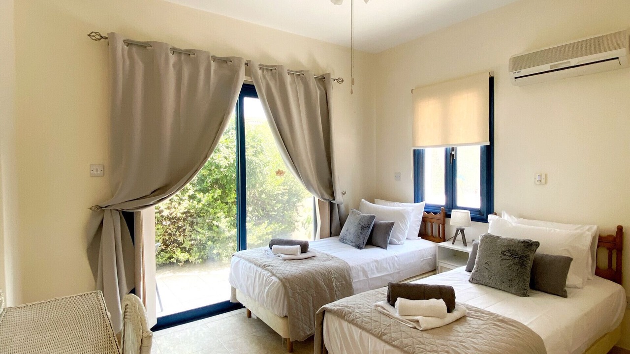 Photo of Bedroom in Universal