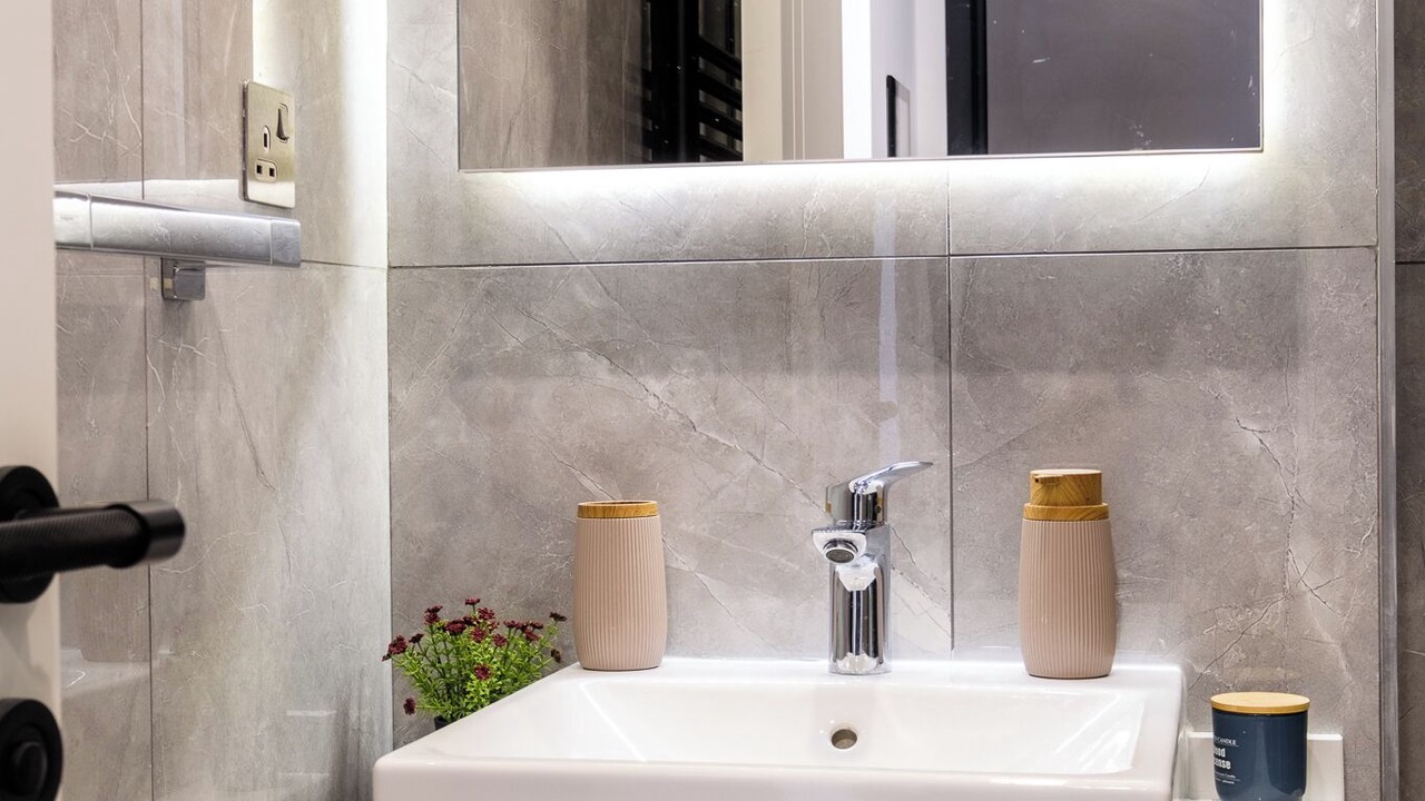 Photo of Bathroom in Trikomo