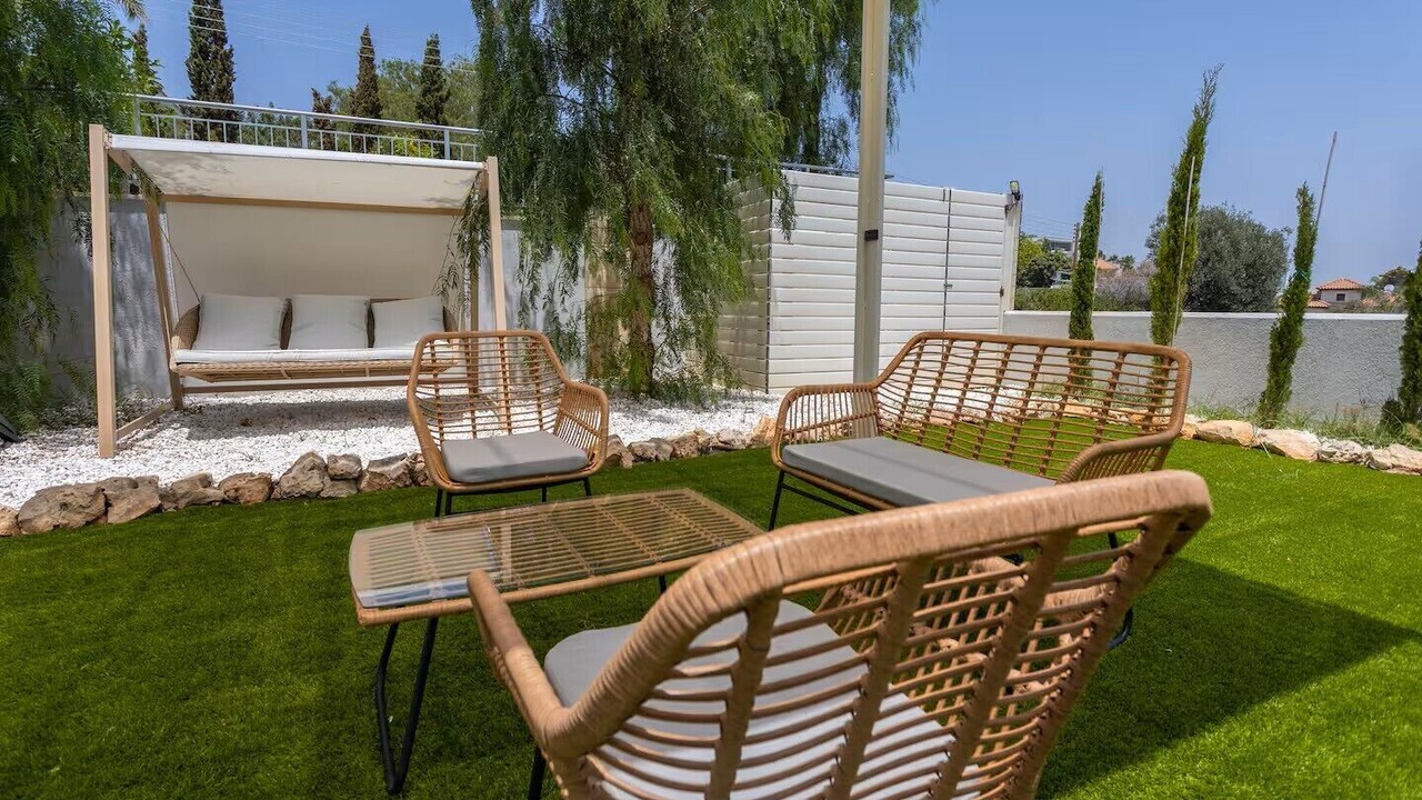 Photo of Patio Balcony in Agios Tychon