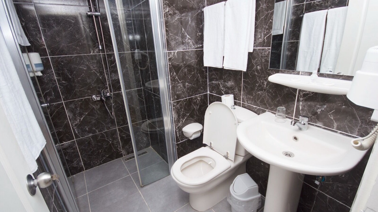 Photo of Bathroom in Karaoglanoglu