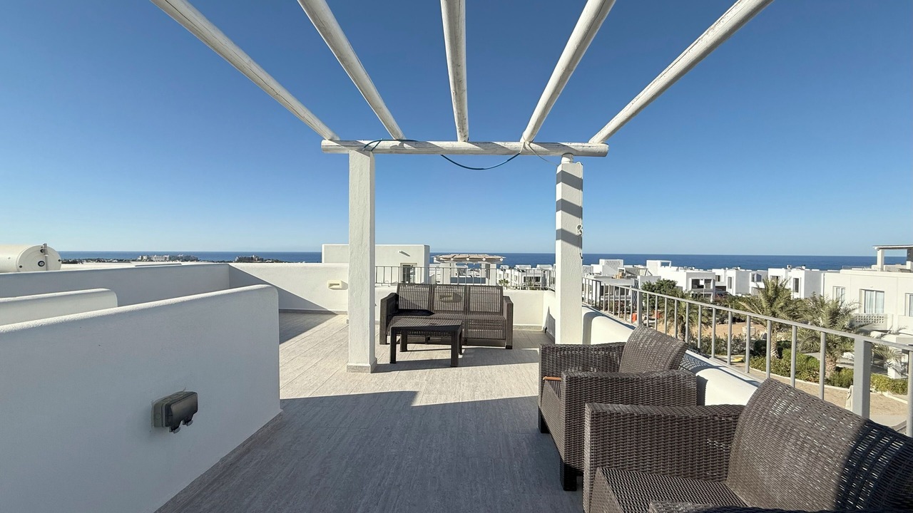 Photo of Patio Balcony in Karavas