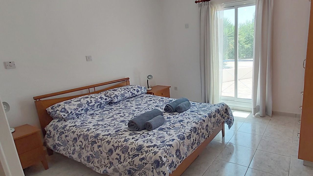Photo of Bedroom in Latchi