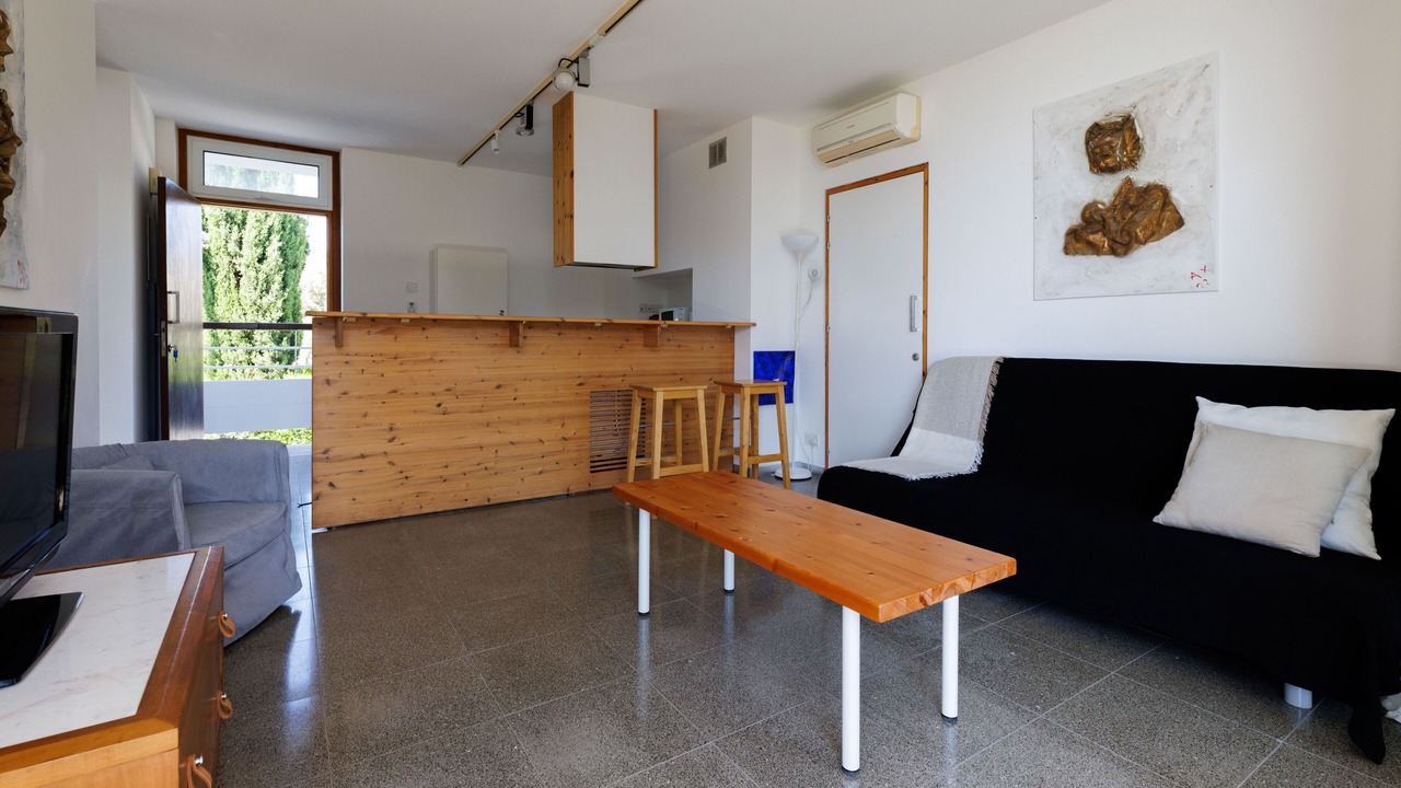Photo of Livingroom in Pentakomo