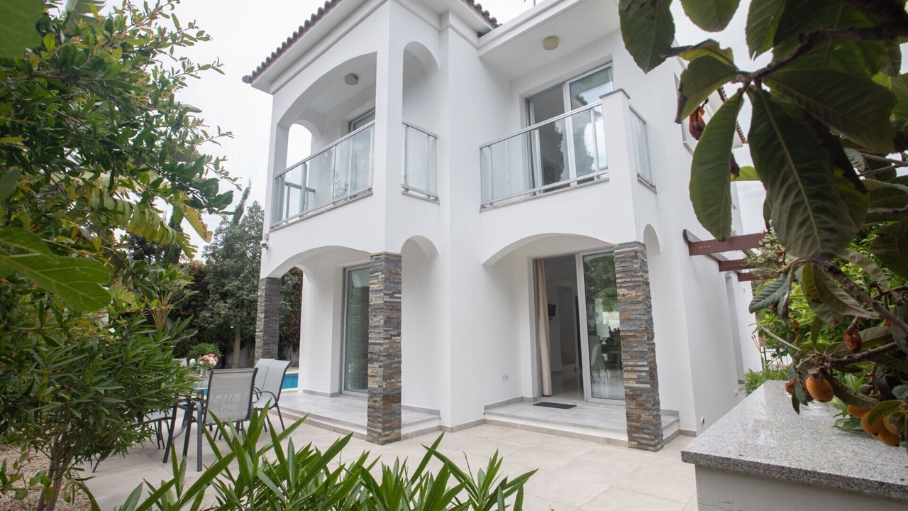 Photo of Outdoor in Pernera