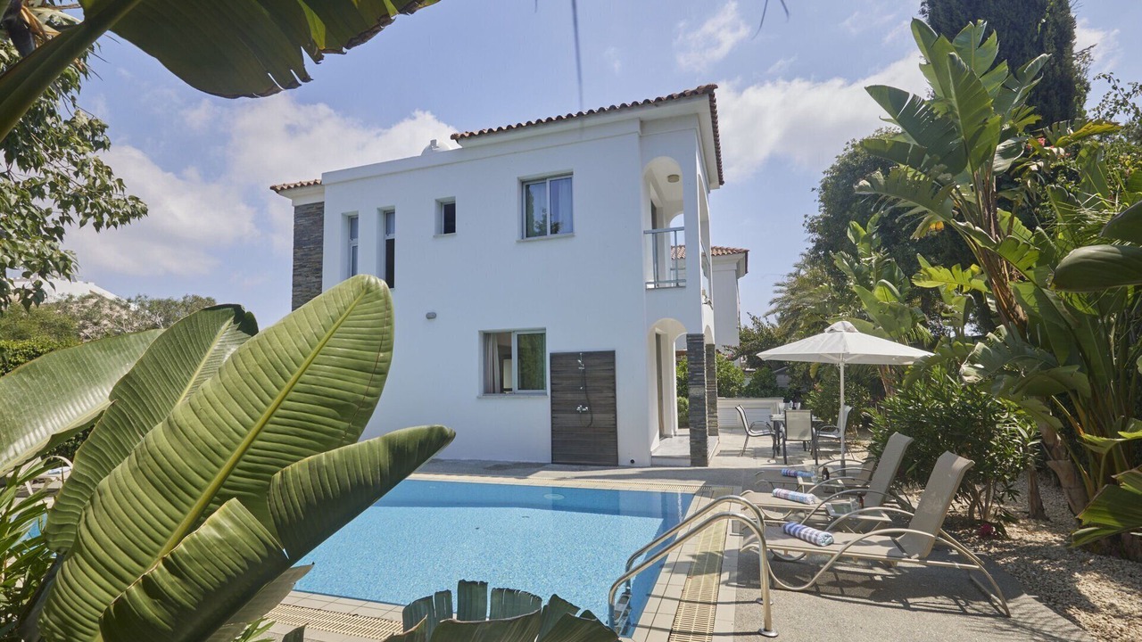 Photo of Outdoor in Pernera