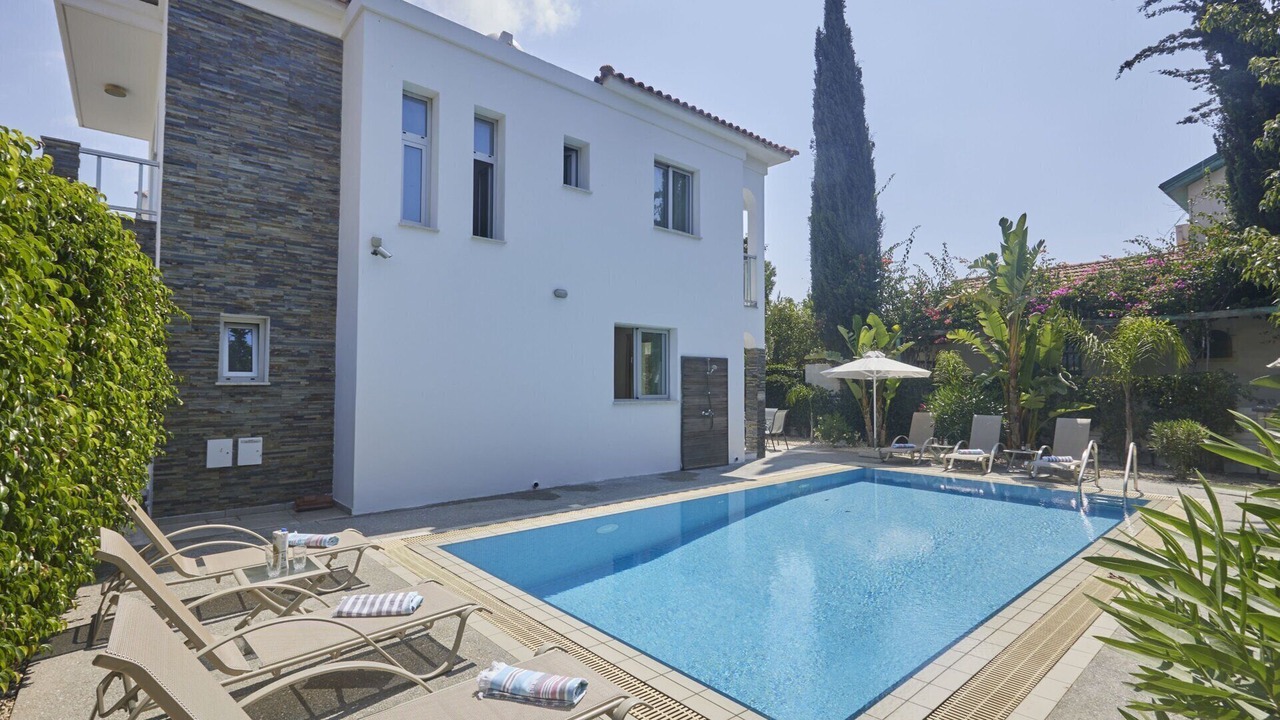 Photo of Outdoor in Pernera