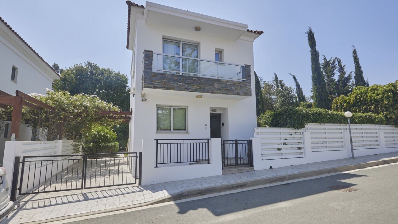 Photo of Outdoor in Pernera