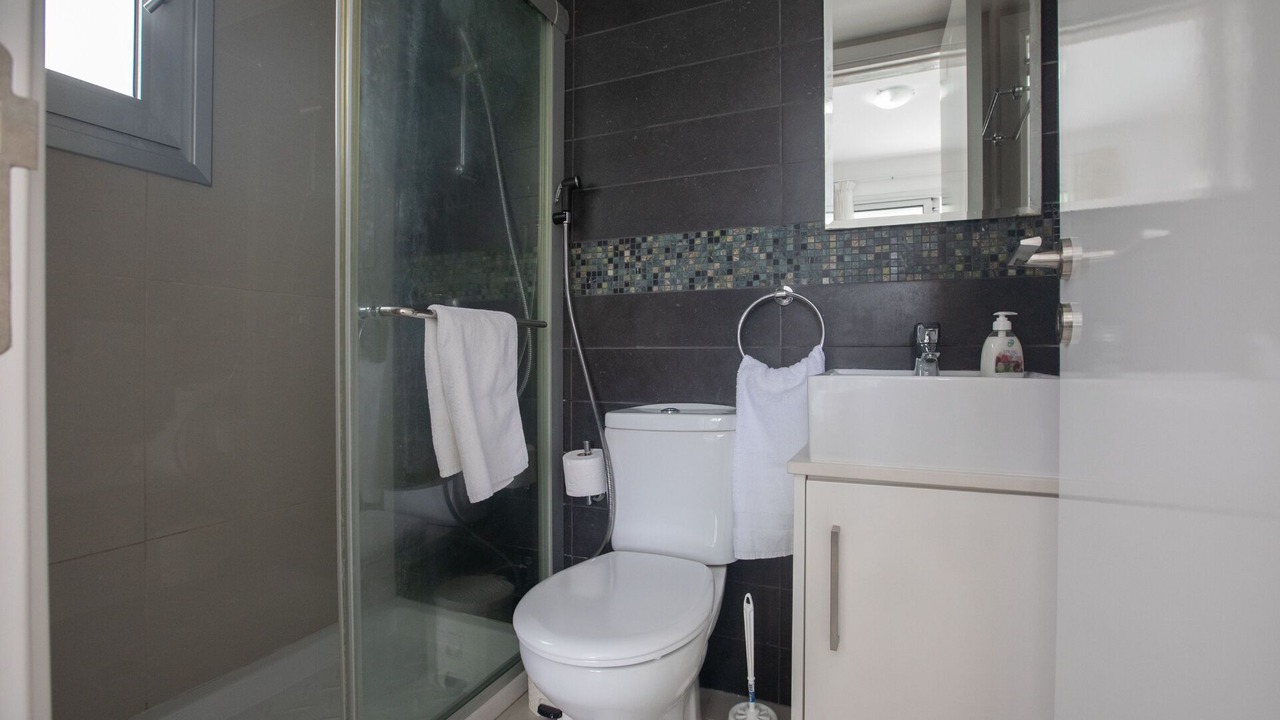 Photo of Bathroom in Pernera