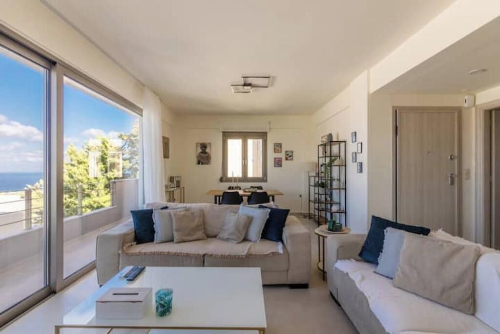 Photo of Livingroom in Politiko