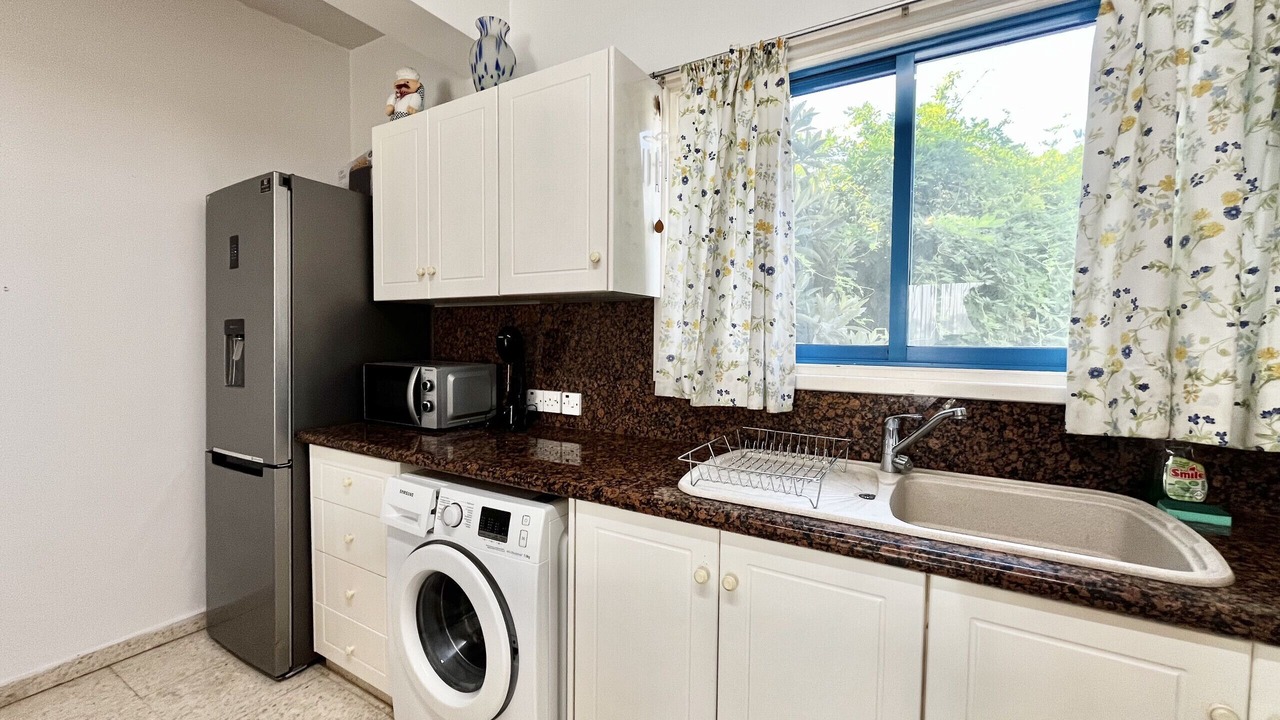 Photo of Kitchen in Pervolia