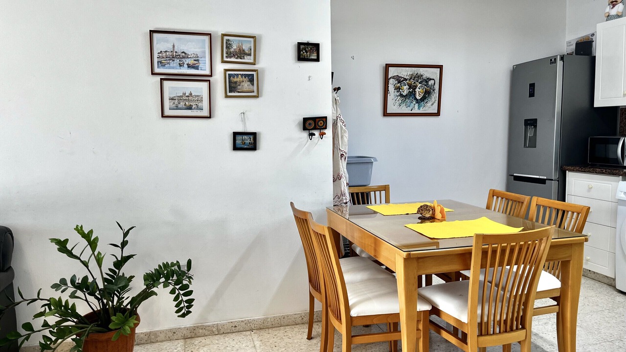 Photo of Others in Pervolia