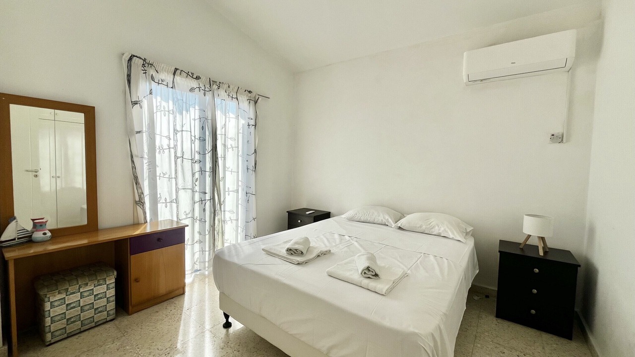 Photo of Bedroom in Pervolia