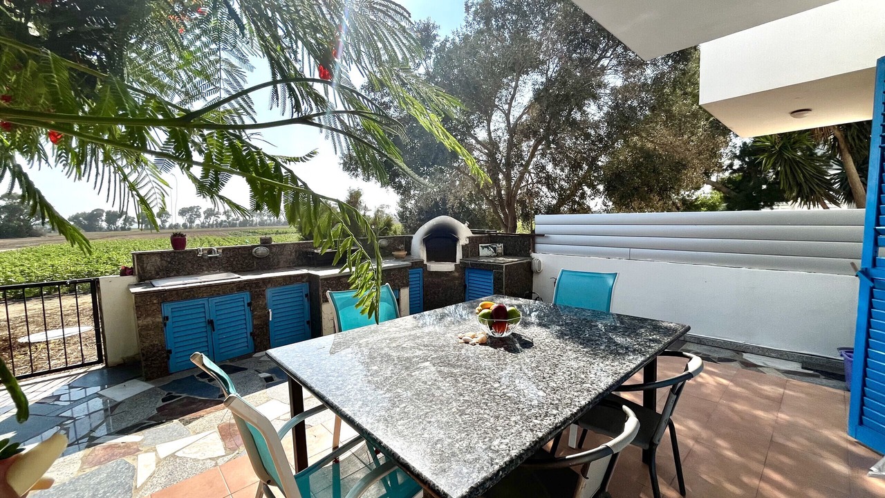 Photo of Outdoor in Pervolia