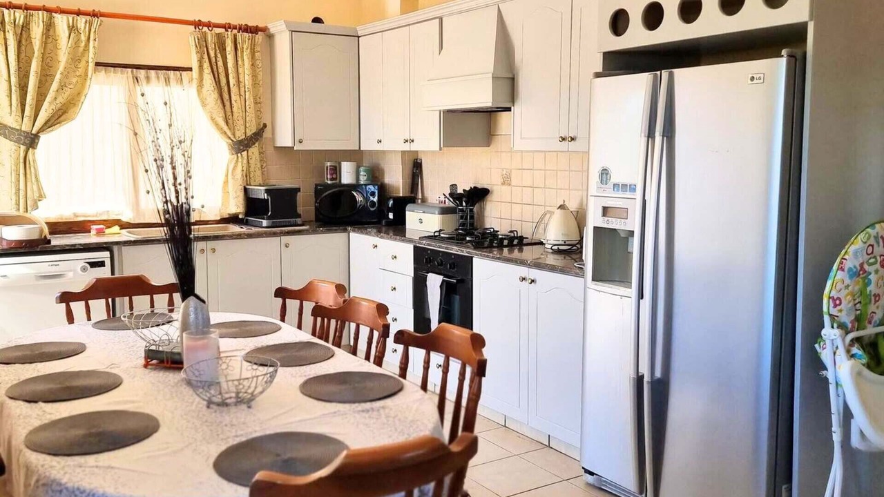 Photo of Kitchen in Kathikas