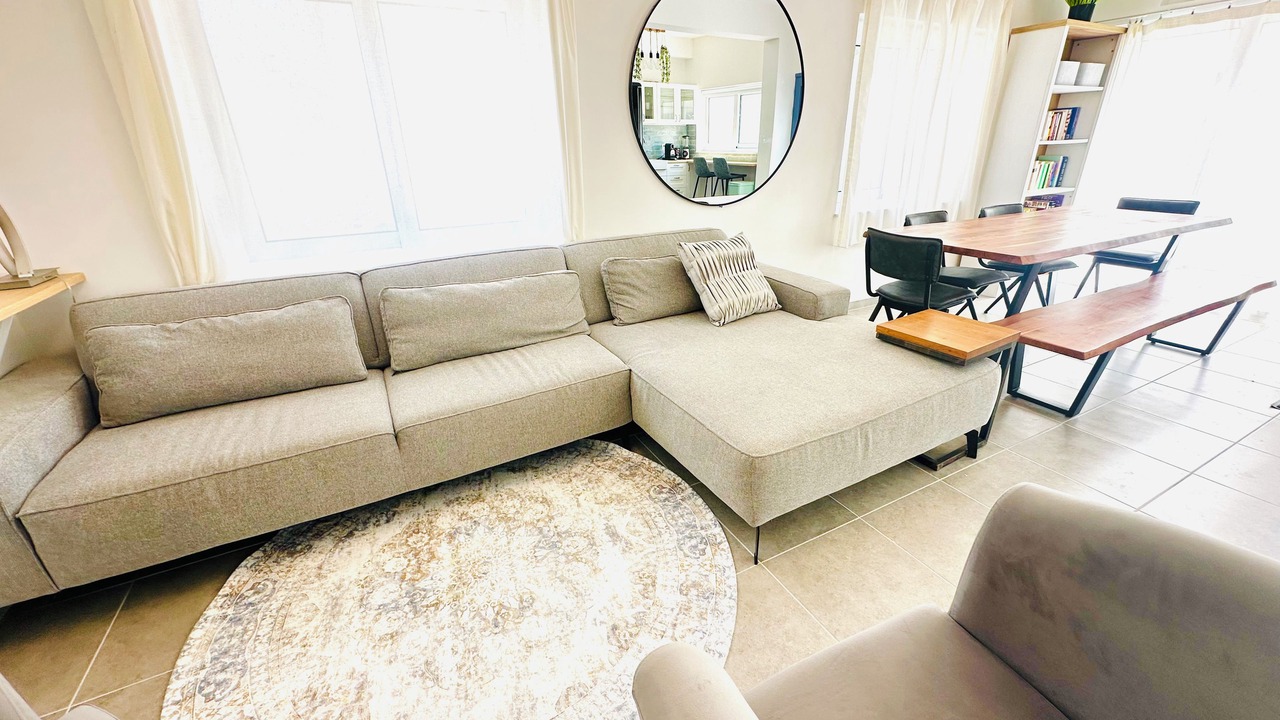 Photo of Livingroom in Larnaca City Centre