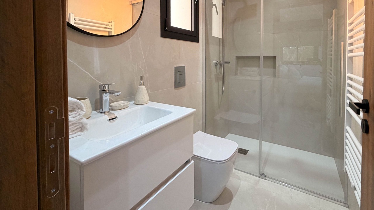 Photo of Bathroom in Lakatamia