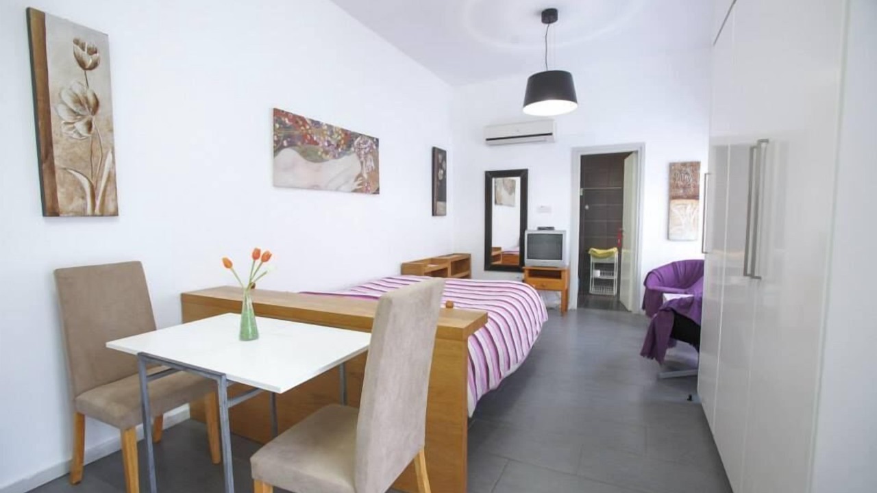 Photo of Livingroom in Larnaca City Centre