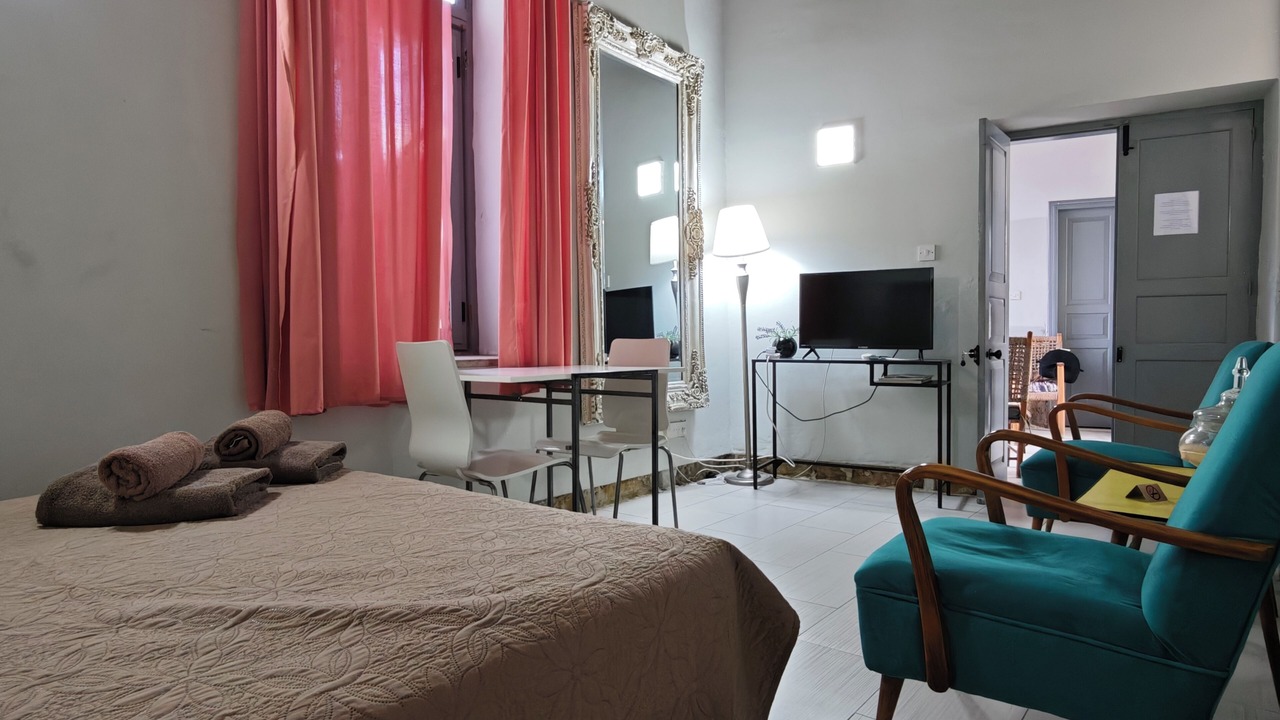 Photo of Bedroom in Larnaca City Centre