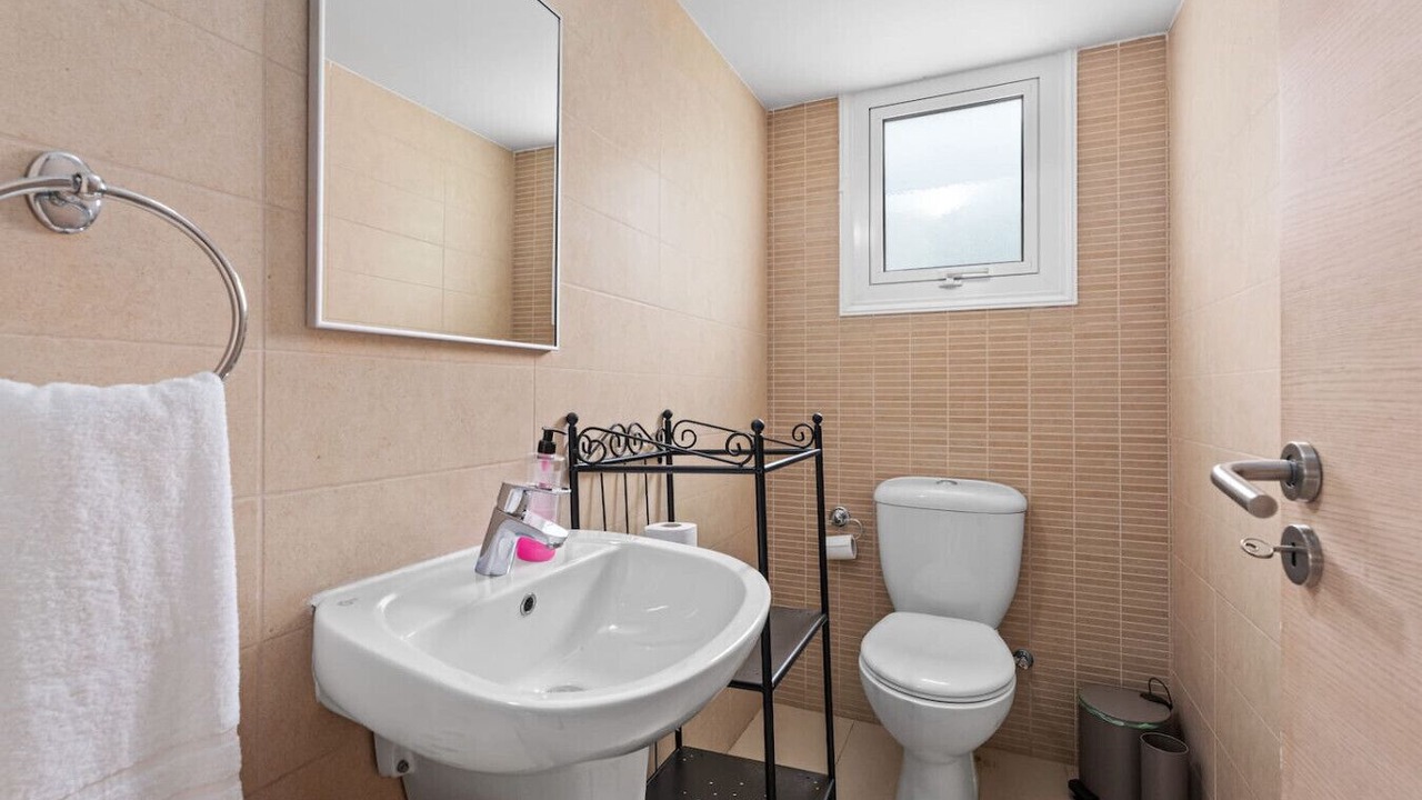 Photo of Bathroom in Pernera