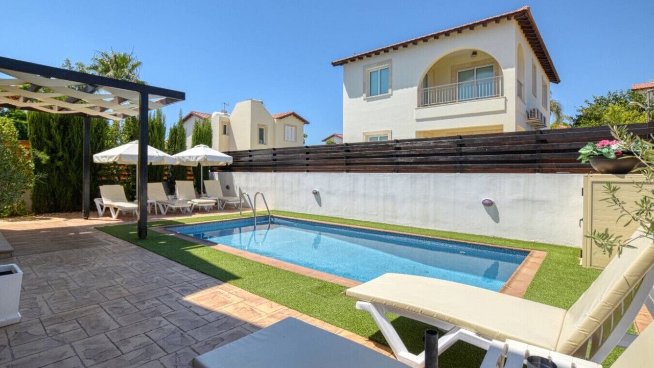Photo of Outdoor in Pernera