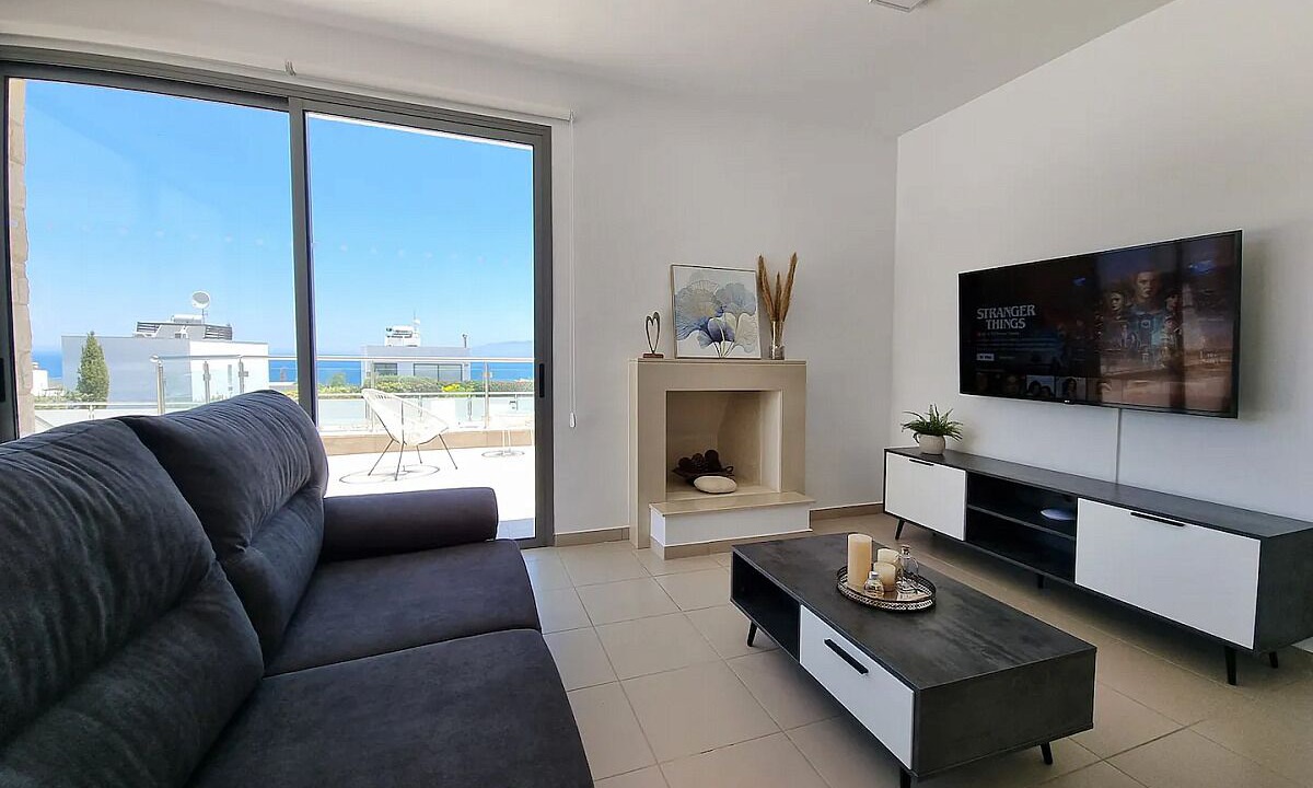 Photo of Livingroom in Latchi