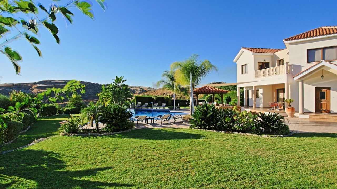 Photo of Outdoor in Pano Arodhes