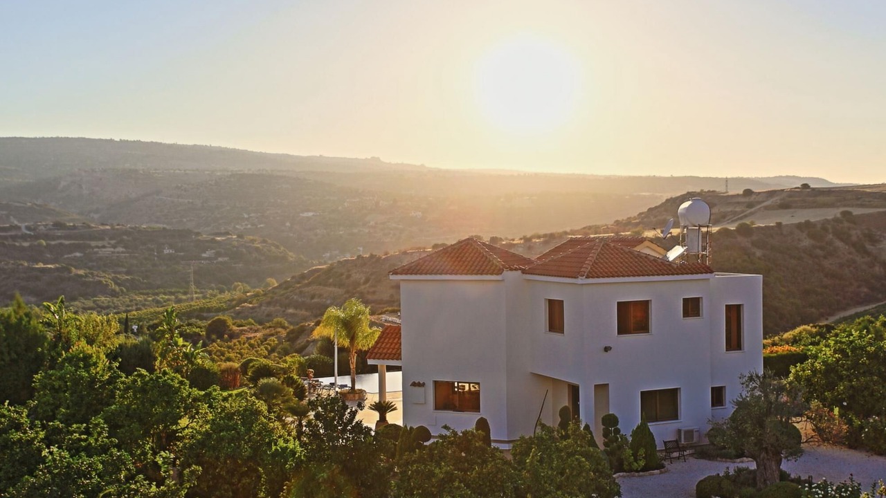 Photo of Outdoor in Pano Arodhes