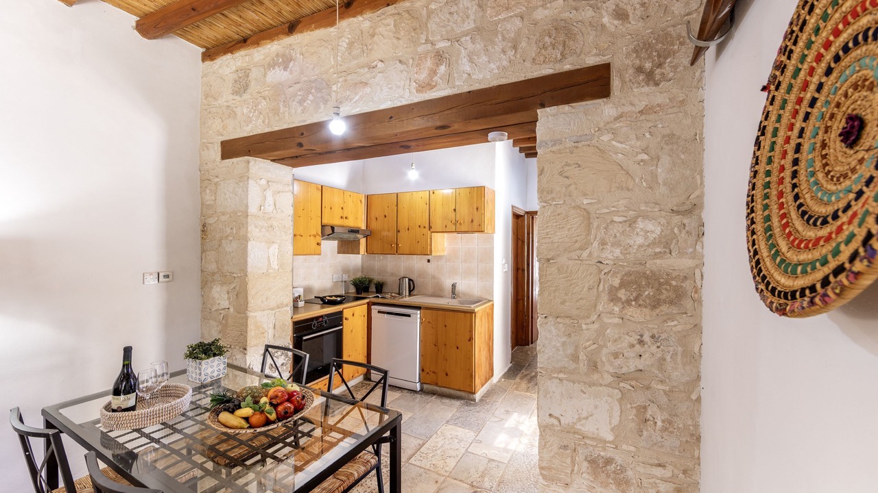 Photo of Kitchen in Droushia