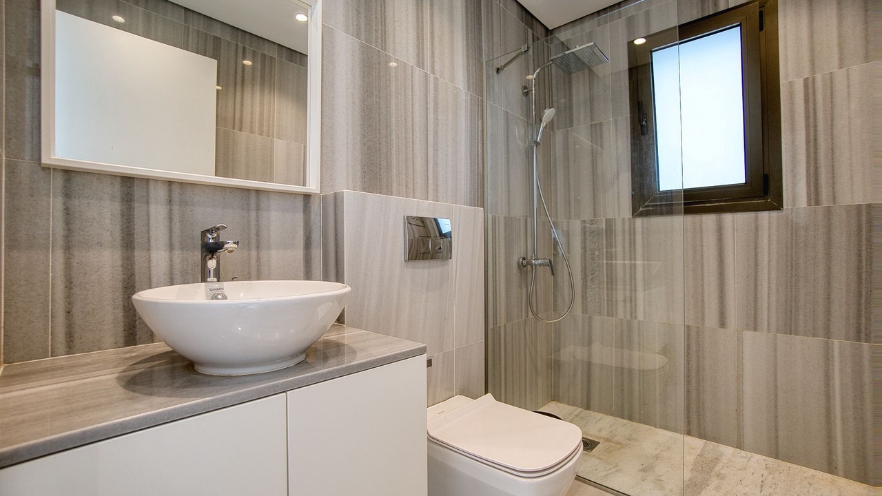 Photo of Bathroom in Universal